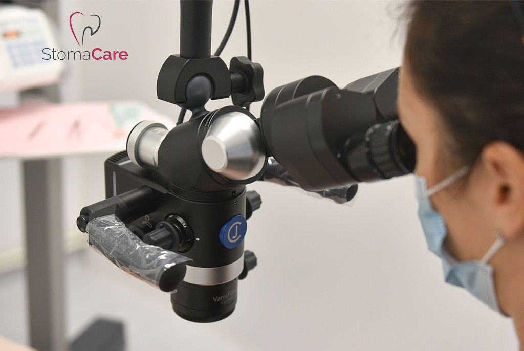 Clinica StomaCare Turda – Microscop